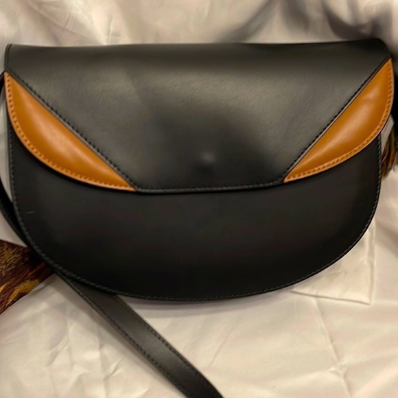 Valentina Fiore Saddle Bag - Picture 2 of 10